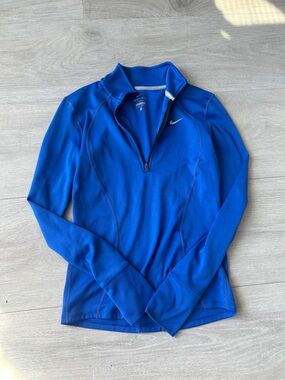 Nike Dri-Fit Swoosh Logo long sleeve blue woman’s